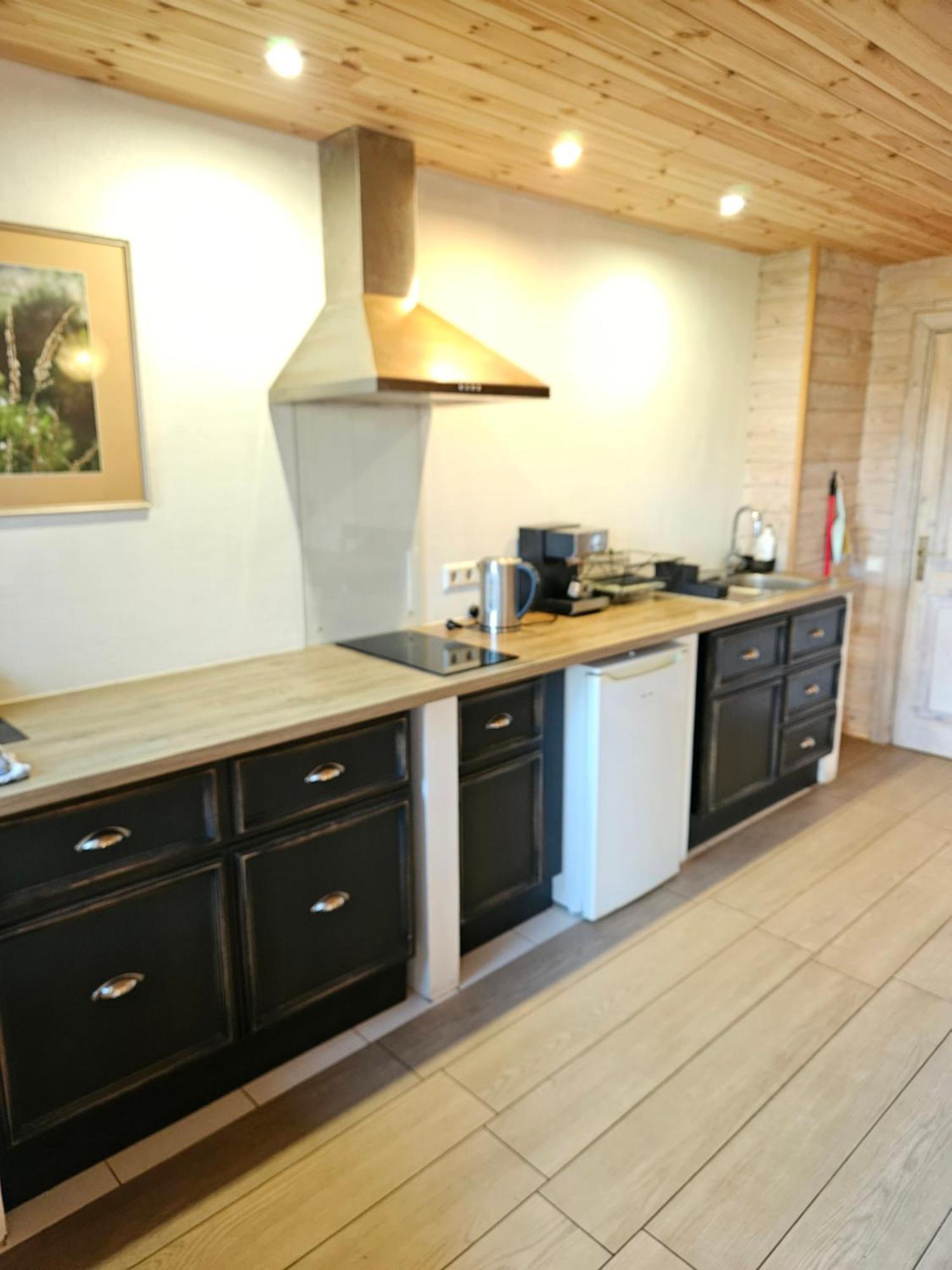 Apartamento Kerpji Ulmale Exterior foto