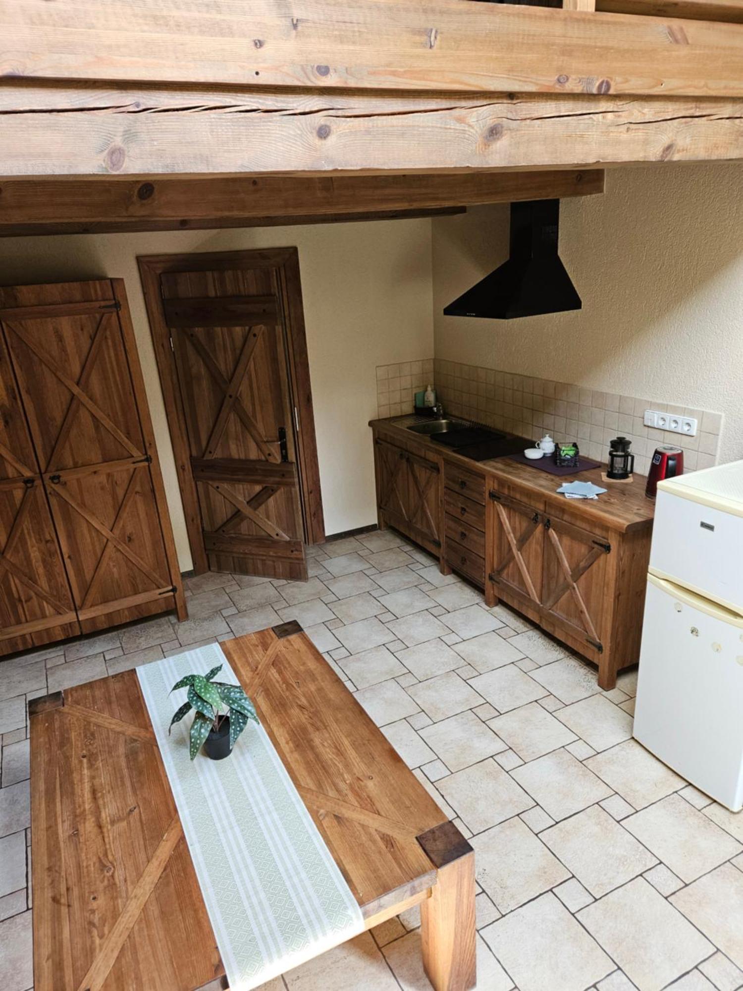 Apartamento Kerpji Ulmale Exterior foto