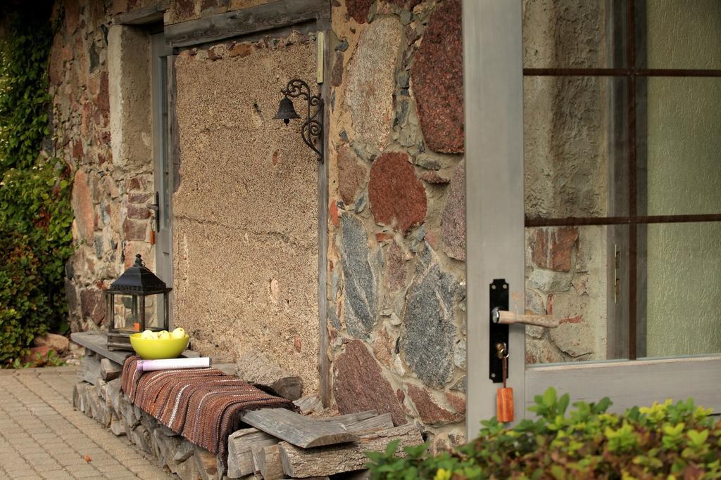 Apartamento Kerpji Ulmale Exterior foto